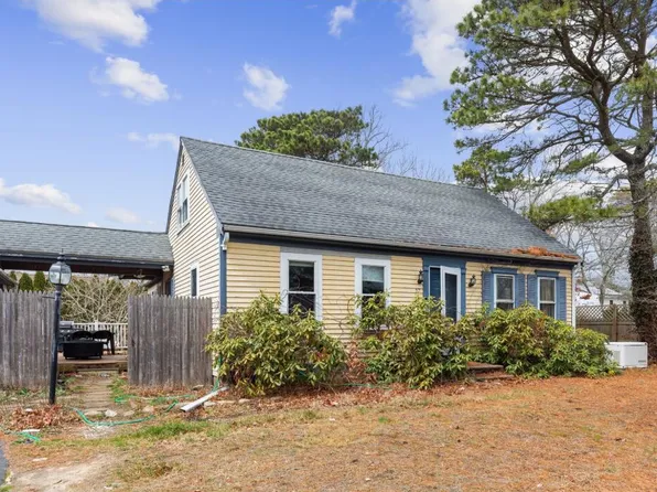 57 Beth Lane, Hyannis, MA 02601