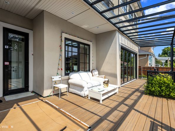 5 bedroom rental in Vancouver — photo 28