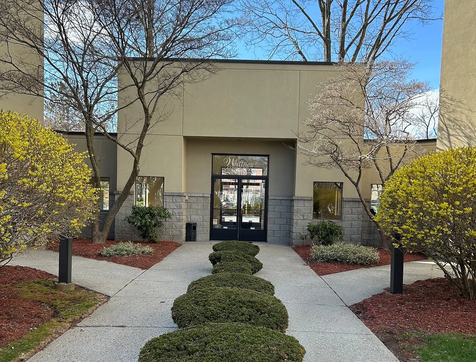 1 bed, 646 sqft, $1,950 — Photo 1