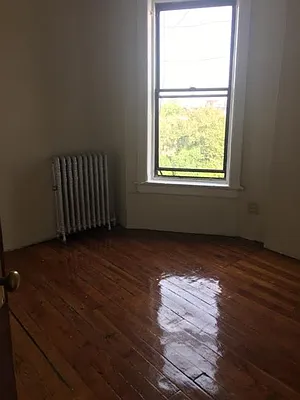 Rented by Heights Realty Advisors | media 11