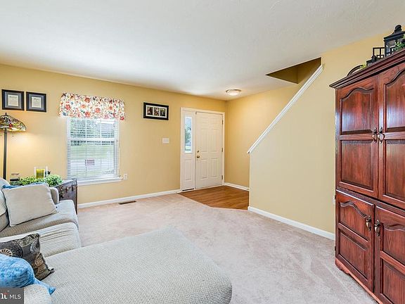 4th image of 3689 Mountain Shadow Dr