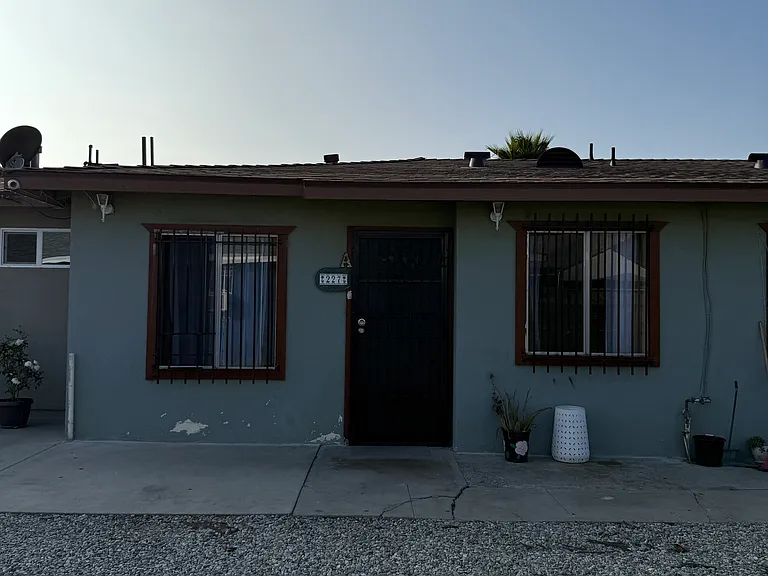 227 E Johnson St #A — Photo 1