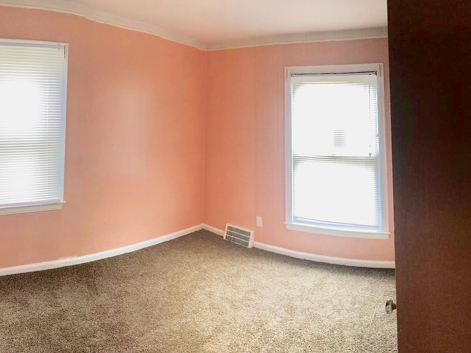 1st image of 20307 Bradford St