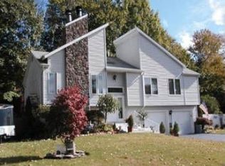 6 Lakeside Pl, Sparta, NJ 07871