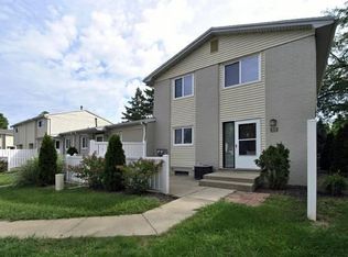 1661 Wintercrest St, East Lansing, MI 48823