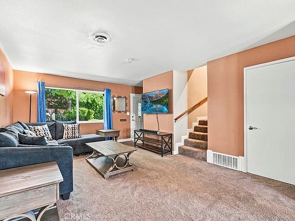 5th image of 669 E Matchwood Pl