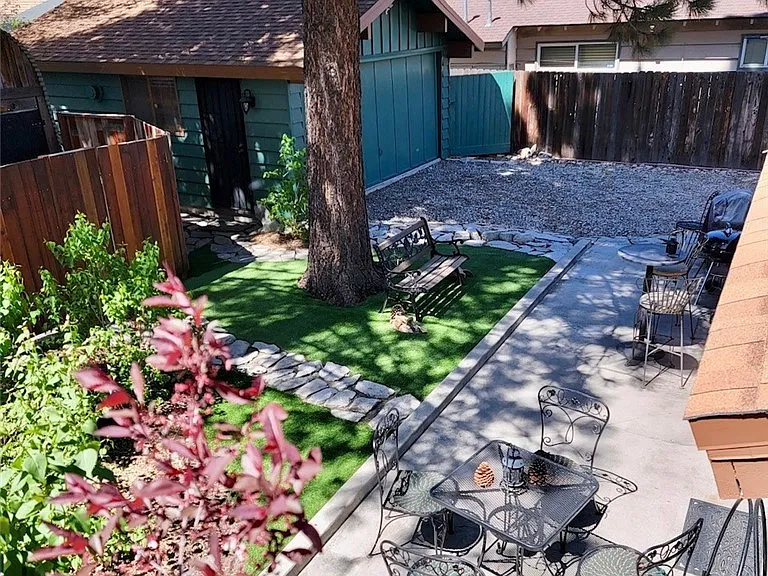 1132 W Aeroplane Blvd — Photo 4
