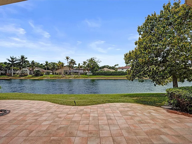 10800 Haydn Dr — Photo 21