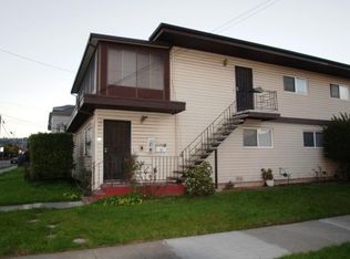 920 Camelia St, Berkeley, CA 94710