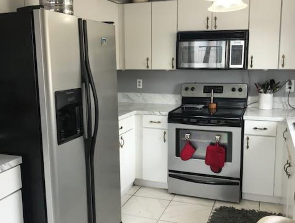 1st image of 36 Bentwater Cir