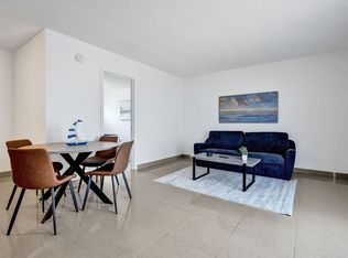 905 N Federal Hwy #Id1504071p, Lake Worth, FL 33460