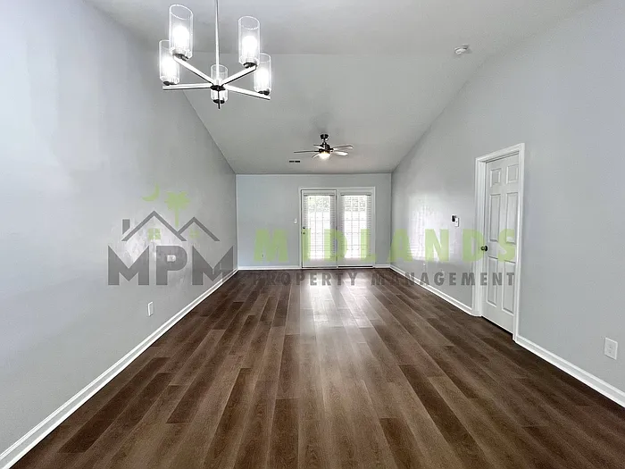 202 Elders Pond Cir — Photo 8