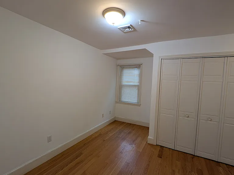 1900 Washington St #3 — Photo 15