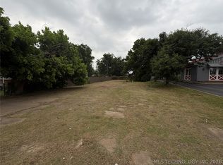 4739 S 33rd West Ave, Tulsa, OK 74107