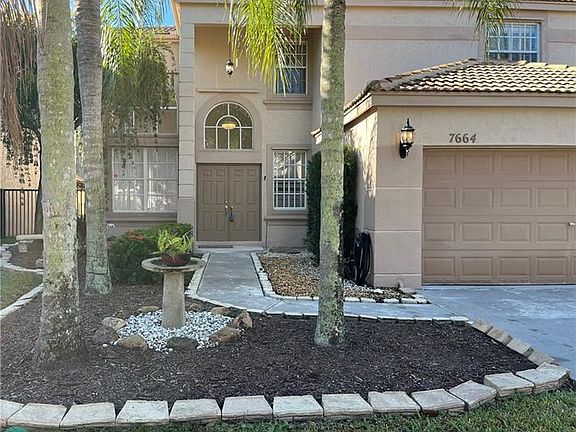 2nd image of 7664 Great Oak Dr