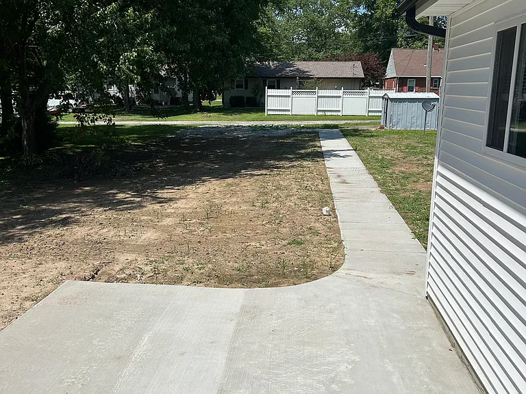 1551 Jefferson St — Photo 4