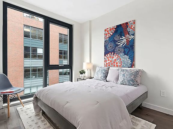 5th image of 41-14 27th St Unit 4B