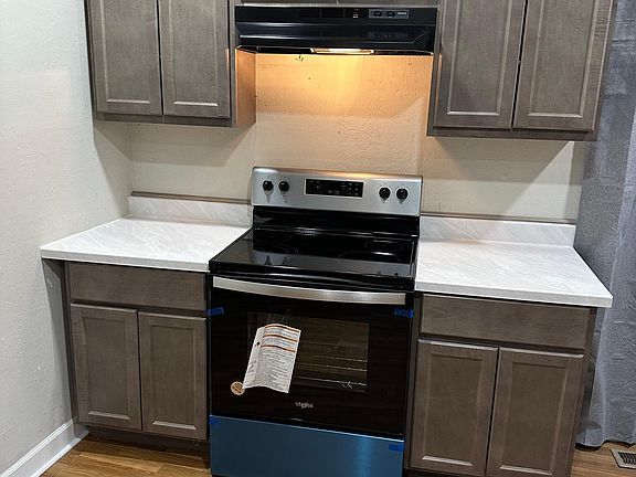 4th image of 289 N 18th St #291
