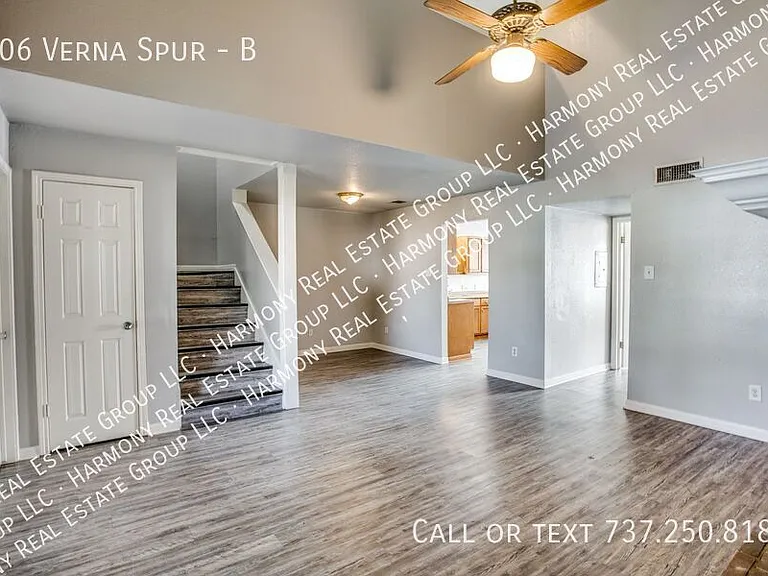 106 Verna Spur #B — Photo 3
