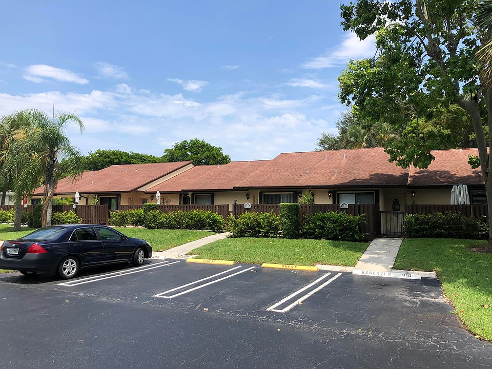 1st image of 1020 Green Pine Blvd APT C