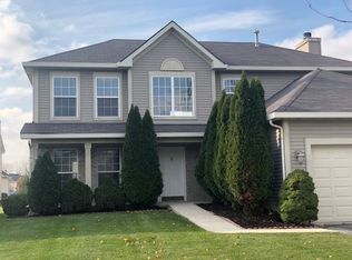 3 Franklin Ct, Bolingbrook, IL 60440