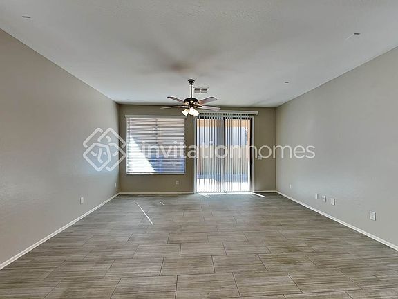4th image of 1621 W Lacewood Pl