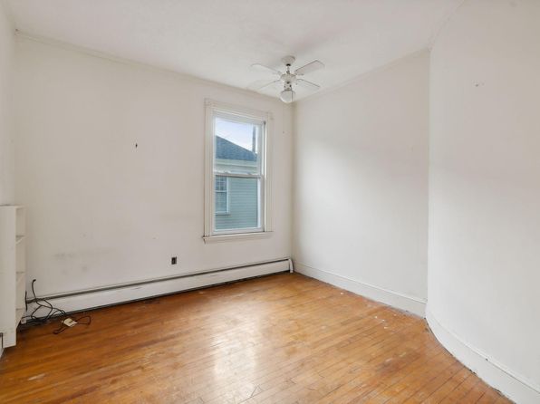 portland-maine-442456642 picture