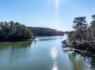 76 Otter Dr, Lancaster, VA 22503