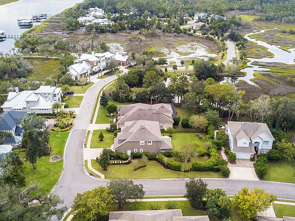 5th image of 503 S Harbor Lights Dr