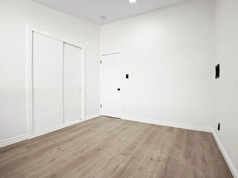 44715 Gingham Ave — Photo 16