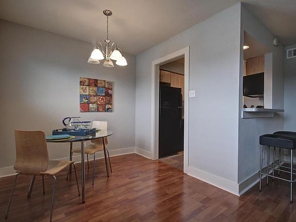 2nd image of 3815 Guadalupe St APT 303