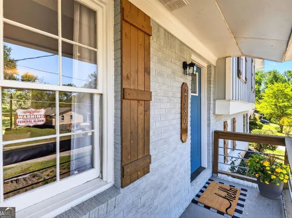 2380 Greenway Dr, Decatur, GA 30035