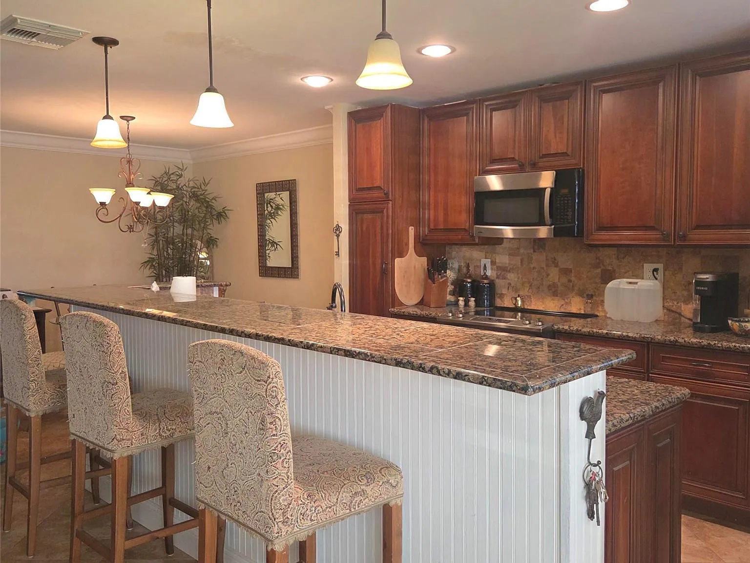 1 bed, 2.0 bath, 1068 sqft, $1,825 — Photo 4