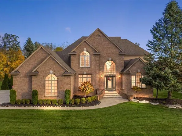63142 Turnberry Way, Washington, MI 48095