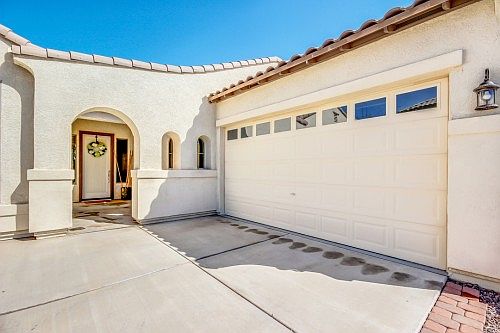 2nd image of 750 E Tonto Dr