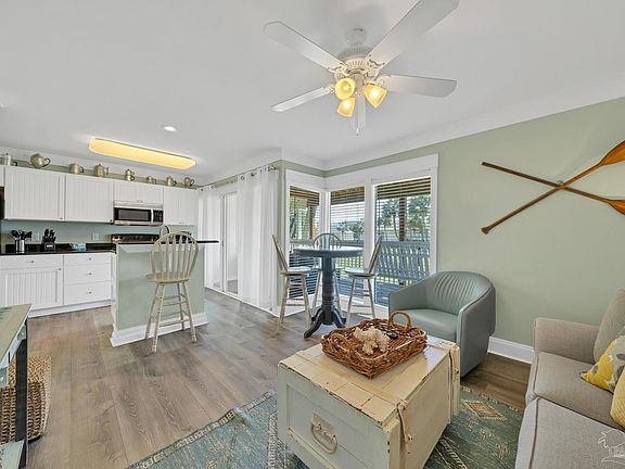 2nd image of 775 Gulf Shore Dr Unit 1074