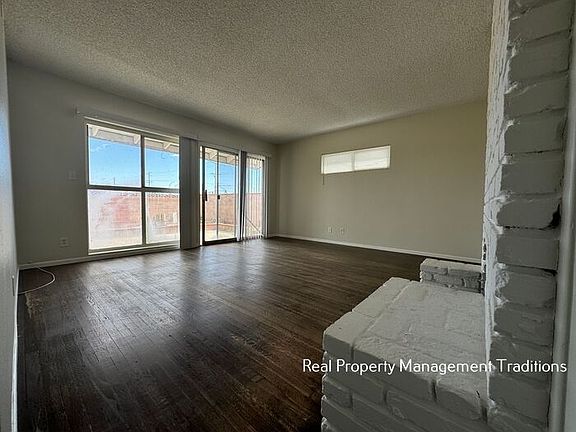 2nd image of 43616 Gingham Ave