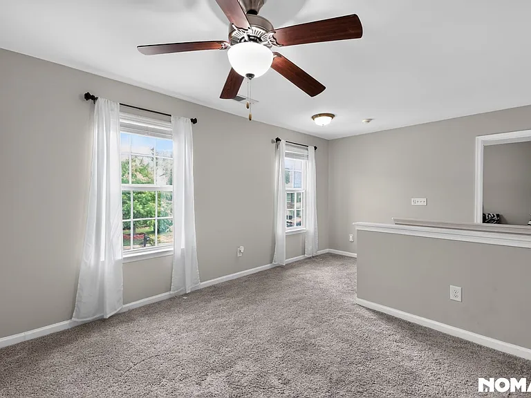 676 Twisted Oak Ct — Photo 15