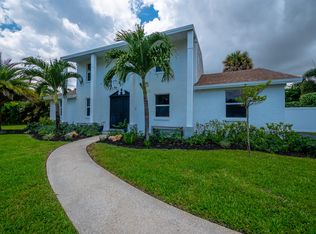 802 Poplar Dr, Lake Park, FL 33403