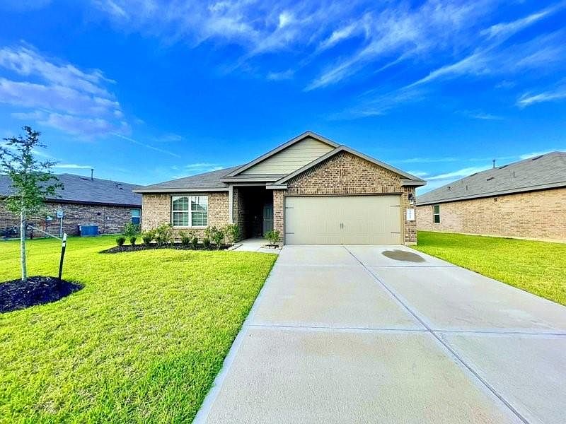 1st image of 3822 McDonough Way