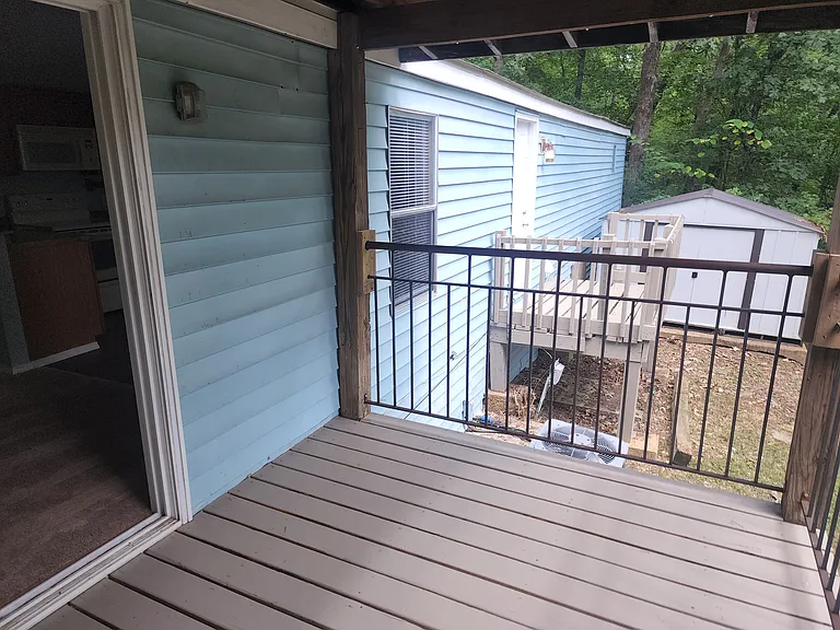 6806 Tree Top Dr — Photo 5