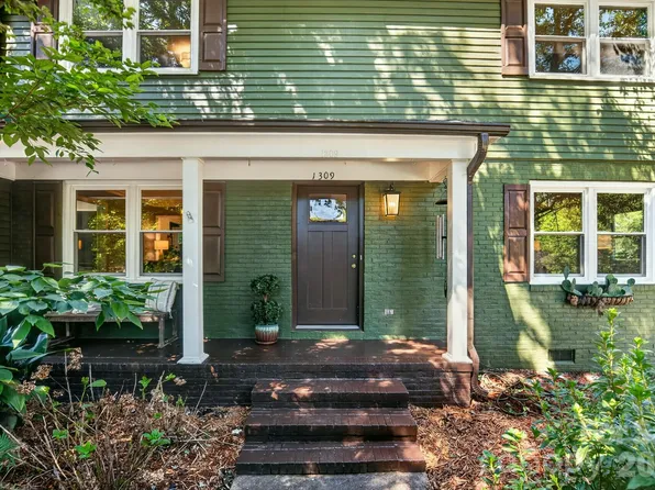 1309 Worcaster Pl, Charlotte, NC 28211