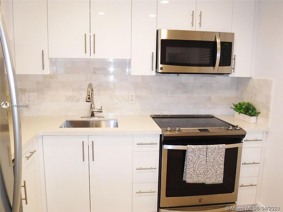1st image of 100 Edgewater Dr APT 214