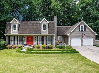 4002 Edgewood Ct, Marietta, GA 30068