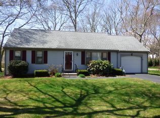 94 Wayland Rd, Hyannis, MA 02601