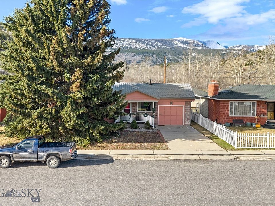 1st image of 2009 Washoe St