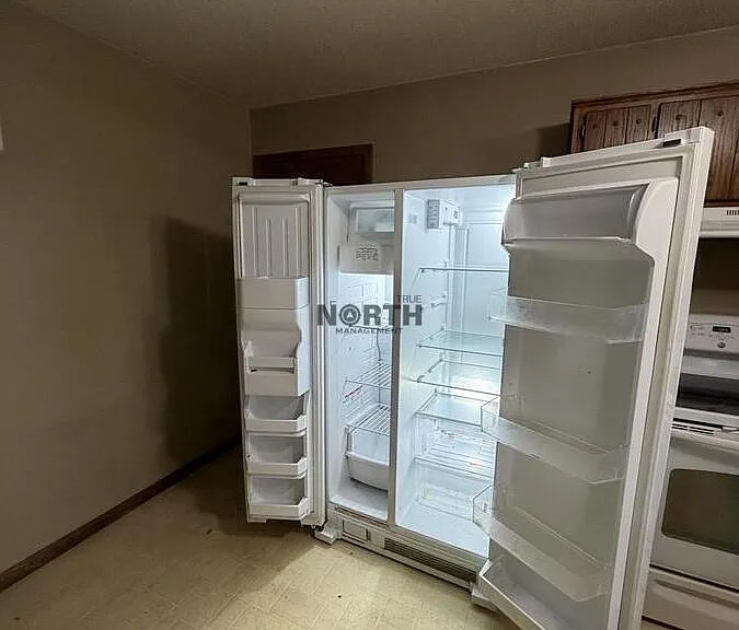 1210 Bridgeport Ln NW — Photo 15