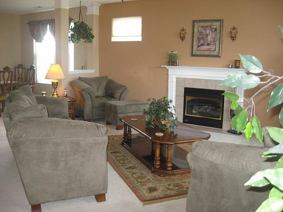5th image of 4291 Rosefinch Way
