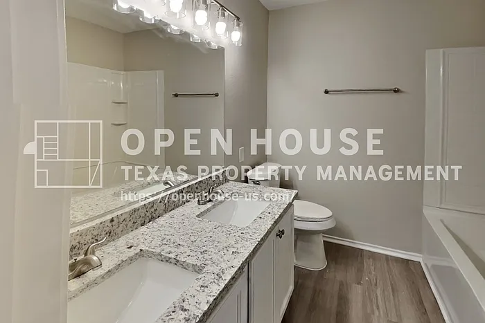 2903 Lake Vista Dr — Photo 17