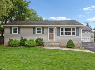 38 Jefferson St, Somerville, NJ 08876